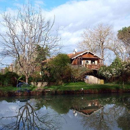 Gite Au Jardin Meilhan-sur-Garonne Exterior photo