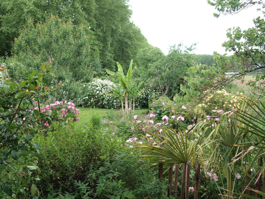 Gite Au Jardin Meilhan-sur-Garonne Room photo